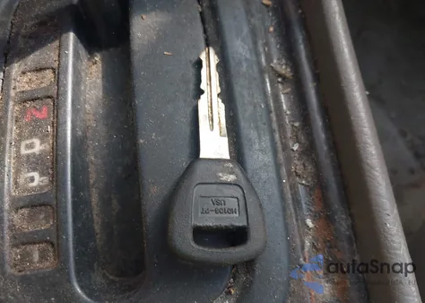 1999 Honda Accord Ex V6 из США, поврежденный, VIN 1HGCG1659XA038396